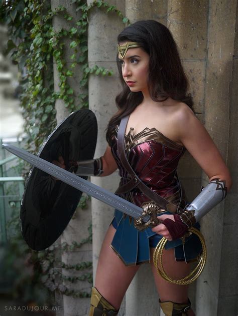 Wonder Woman Costume | Sara du Jour Wonder Woman Movie, Wonder Woman ...