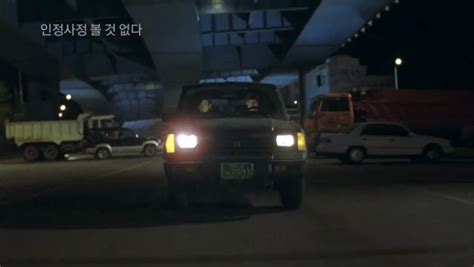 IMCDb org 1988 Hyundai Sonata Y2 in 인정사정 볼 것 없다 Nowhere to Hide