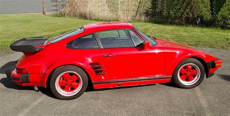 This 1988 Porsche 930 Slant Nose (Lot #658)will join a 1986 Porsche 911 ...