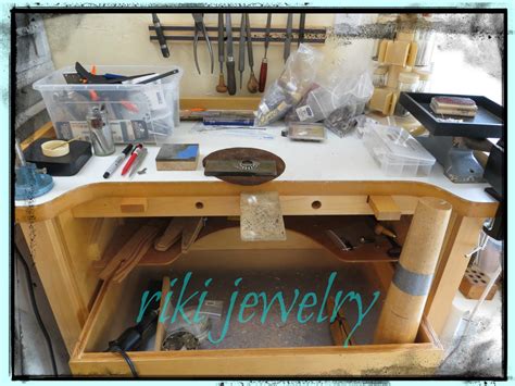 Best Woodworking Plans And Guide Building A Jewelers Bench Wooden Plans