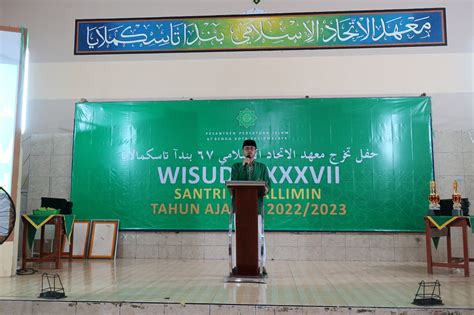 Wisuda Santri Kelas Xii Tahun Ajaran Pesantren Persatuan