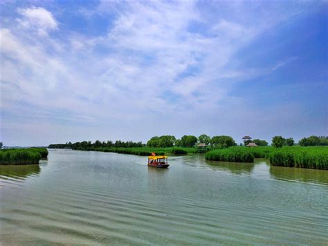 盐城大纵湖：一渠碧水生态美 芦荡风景惹人醉江苏国际在线