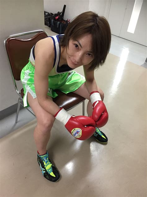 葉月さな選手 試合結果 Yuko Fitness Boxing Gym ～ ユーケーオー フィットネス ボクシング ジム ～ 福岡・博多 ～ 黒木 優子