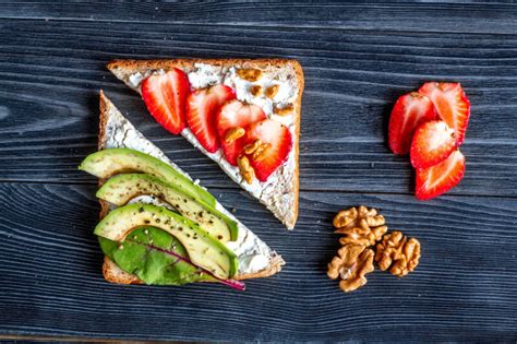 10 Beneficios De Incluir Frutas En Tu Desayuno Y Empezar El Día Con Energía Benefipedia