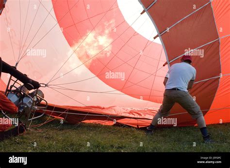Build A Hot Air Balloon Stock Photo Alamy