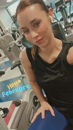 Una Healy Leaked Nude Photos And Videos