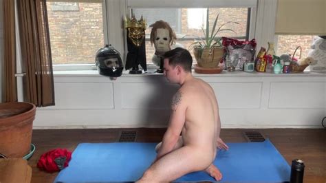 Minet Musclé Court étire Naked Pornhub Gay