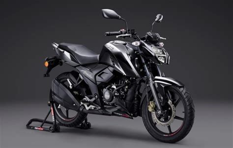 TVS Apache RTR 160 4V Black Edition launched in India at INR 1,24,870 ...