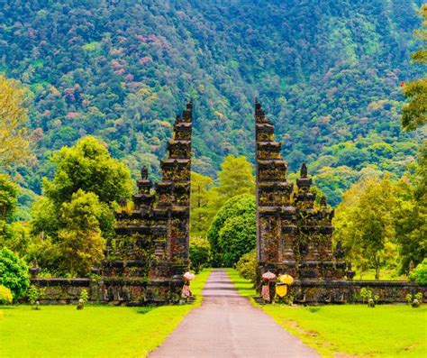 Bali Tanah Lot Rice Terrace And Ulun Danu Bratan Tour Getyourguide