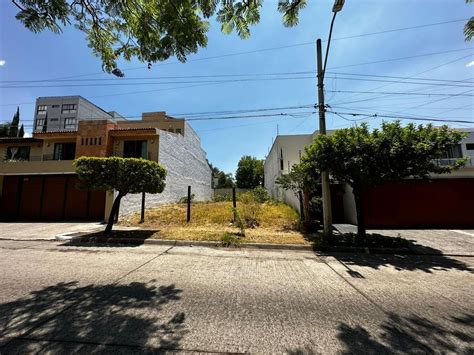 Venta Lote De Terreno En Fraccionamiento Colomos Providencia