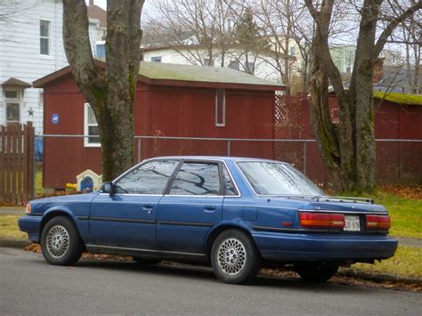 1990 Toyota Camry - Information and photos - MOMENTcar