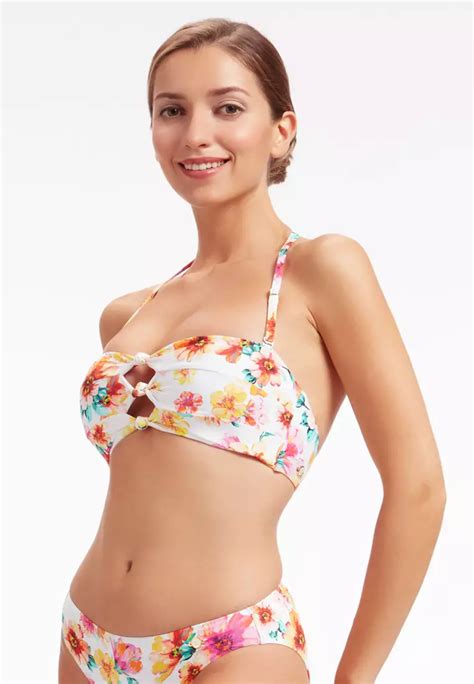 Buy Sunseeker Sunseeker Vibrant Vacation B C Cup Bikini Top Online