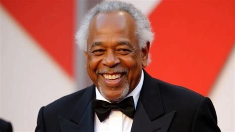 James Earl Jones, Iconic Voice of Darth Vader and Acting Legend, Passes ...