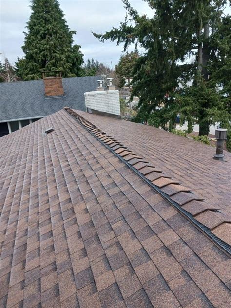 how to install ridge vent on shingle roof