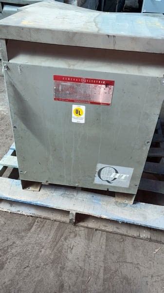 27 KVA 460 Primary 230 133 Secondary General Electric Dry W Taps