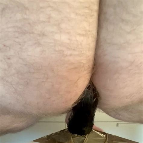 Grande Ragazzo Che Cavalca Il Suo Dildo XHamster