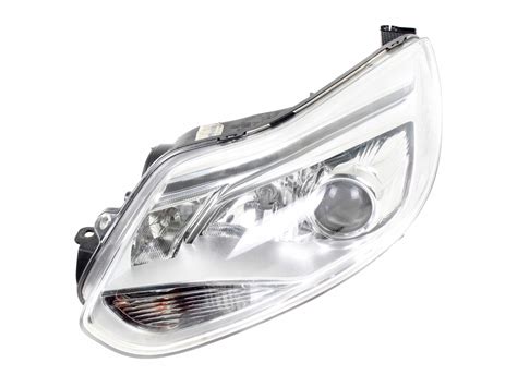 LAMPA REFLEKTOR LEWY XENON FORD FOCUS MK3 10 14 za 699 zł z Pabianice k