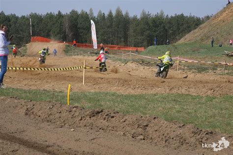 Zawody Motocrossowe W Przybyszowach Kwiecie Tkn