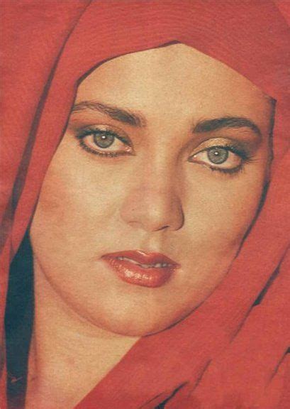 Indian Actress Urvashi Rautela HD Images Urvashi Rautela Hot Images Urvashi Rautela Photos