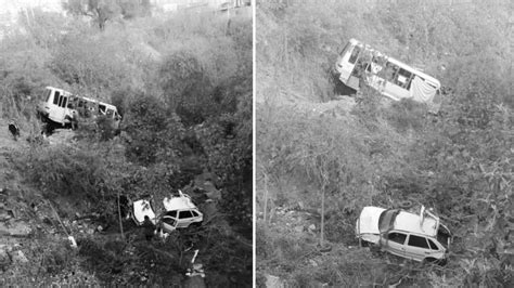 VIDEO Caen microbús y dos autos de una barranca en Naucalpan hay 3