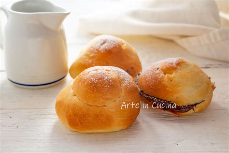 BRIOCHE ARROTOLATE SOFFICI Alla NUTELLA Dolci Lievitati