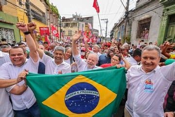 Elecciones en Brasil Lula da Silva sigue manteniendo una cómoda