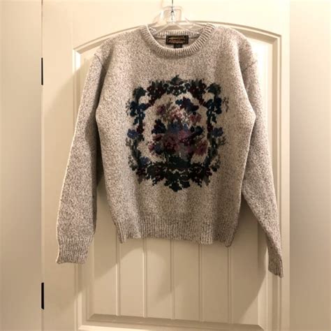 Eddie Bauer Sweaters Vintage Eddie Bauer Wool Knit Sweater 989 With Floral Wreath Design