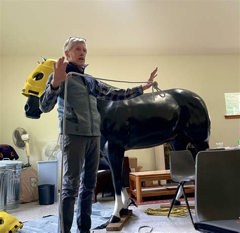 Animal Advocates of Island County build large animal rescue team