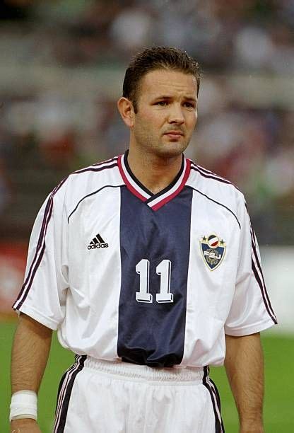 Sinisa Mihajlovic Yugoslavia Pictures And Photos Lineup Football