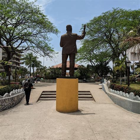 ESTATUA DE LÁZARO CÁRDENAS (Puerto Vallarta) - 2023 What to Know BEFORE You Go