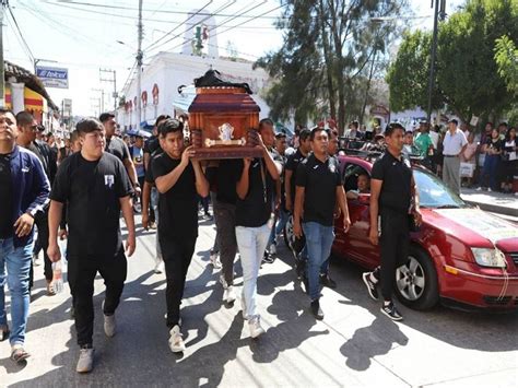 Detienen a dos policías implicados en el asesinato del normalista de