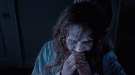 Exorcist Possessed GIF - Exorcist Possessed Creepy - Discover & Share GIFs