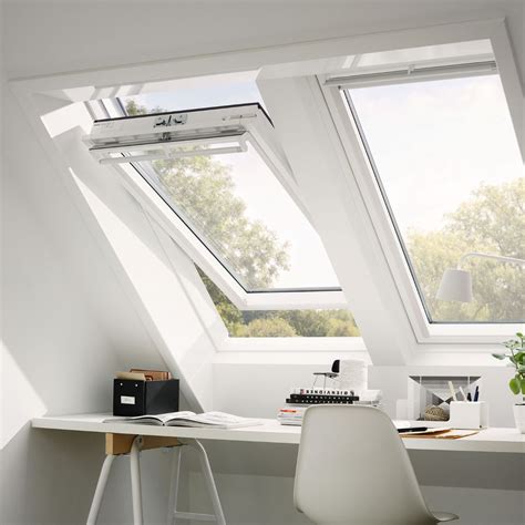 Fen Tre De Toit Rotation Velux Ggl Bois Finition Blanche Energie