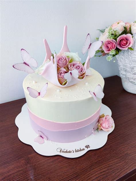 Beautiful Cake Decorated Cake By Vyara Blagoeva Cakesdecor