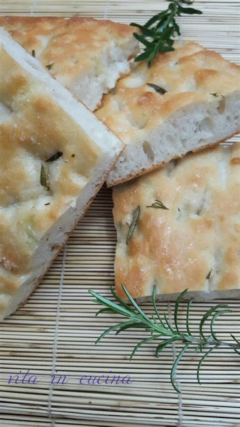 Focaccia Al Rosmarino Vitaincucina