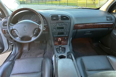 2000 Lincoln Ls V8 Interior