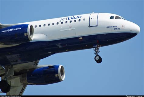 N639JB JetBlue Airways Airbus A320 232 Photo By Wade DeNero ID 069020