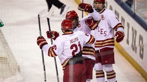 Boston College Men’s Hockey Defeats Providence 7 1