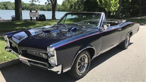 1967 Pontiac Lemans Convertible | F106.1 | Harrisburg 2018