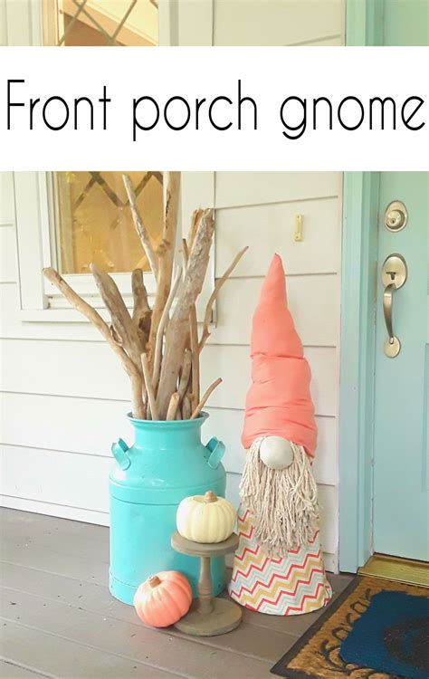 How To Make An Easy Front Porch Gnome Tomato Cage Crafts Diy Gnomes