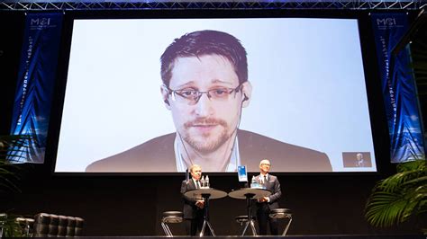 Edward Snowden Aims To Become Dual U S Russian Citizen The Moscow Times