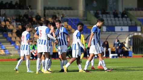 Fc Porto J Conhecido O Advers Rio Dos Azuis E Brancos Na Uefa