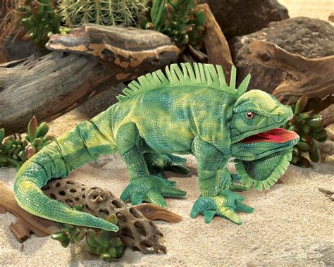 Iguana On Classic Toys Toydango