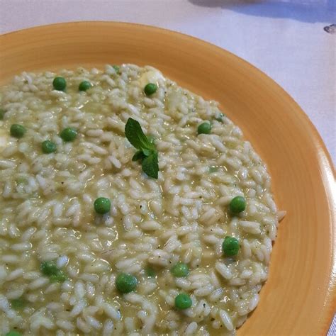 Ricetta Risotto Con Piselli E Menta La Ricetta Di GialloZafferano