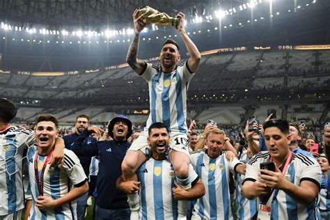 Brazil Legend Pele Congratulates Lionel Messi After Argentina Defeat France To Win The World Cup