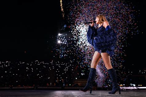 Taylor Swift’s Eras Tour Outfits, Photos – Footwear News