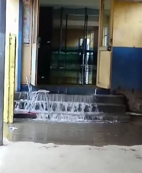 Suspenden clases en el colegio Teniente Merino de Valdivia por inundación