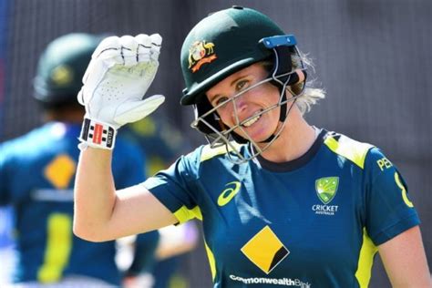 Australia cricket star Beth Mooney signs up for Hundred - Breitbart