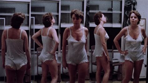 Naked Chandre In The Dorm That Dripped Blood