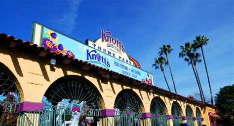 What You Need To Know About Knotts Berry Farm Boysenberry Festival